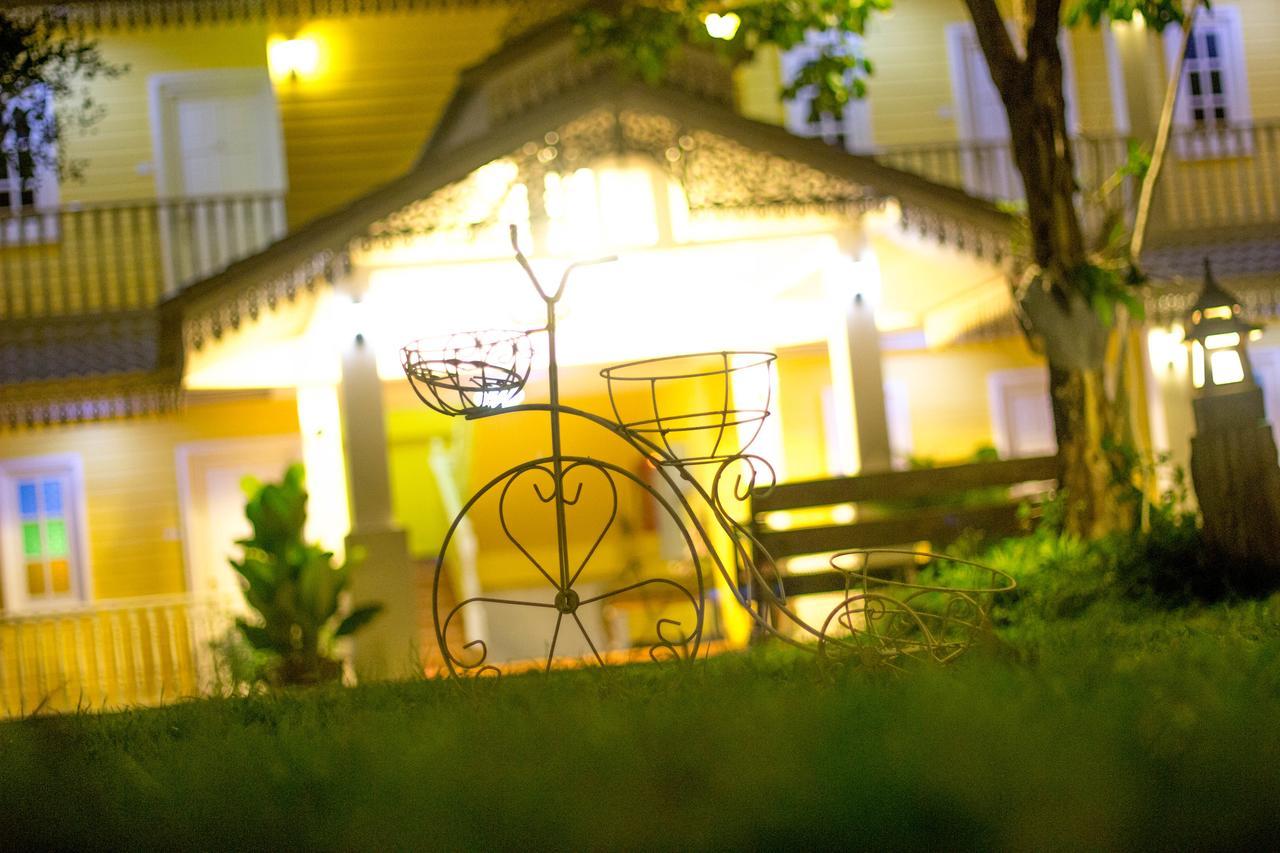 Raiwin Buri Resort Phrae Extérieur photo